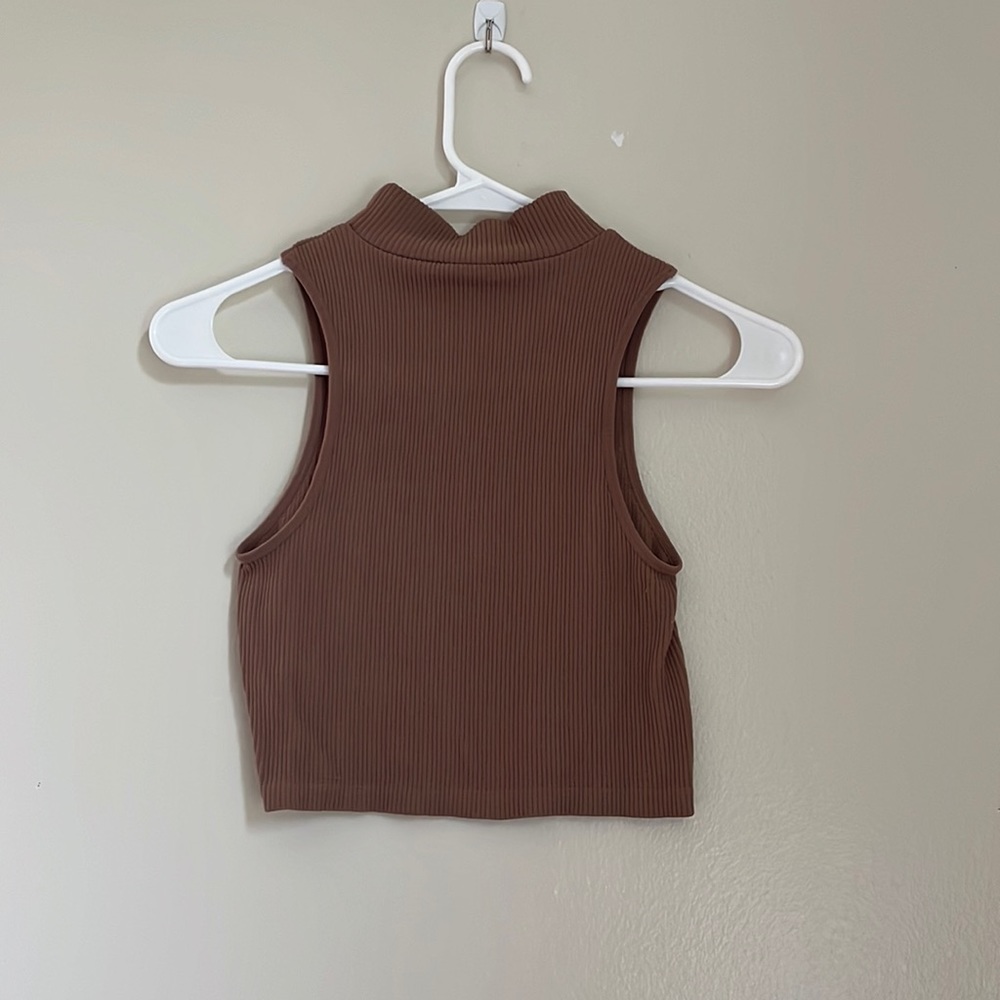 Zara Turtle Neck Crop Top